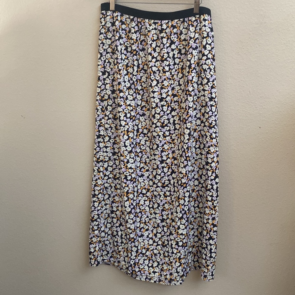 Sanctuary Hi Slit Floral‎ Print Midi Skirt - Picture 5 of 6